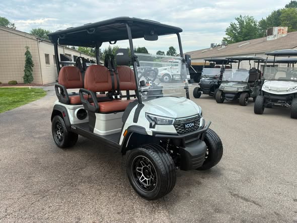 Lithium golf cart batteries – 2026 ICON i40FX Lithium Golf Cart – White with Saddle Brown Seats