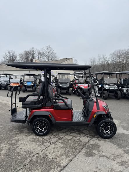 sangria-red-icon-i40x-lithium-5 Sangria Red ICON i40X golf cart side profile with black roof